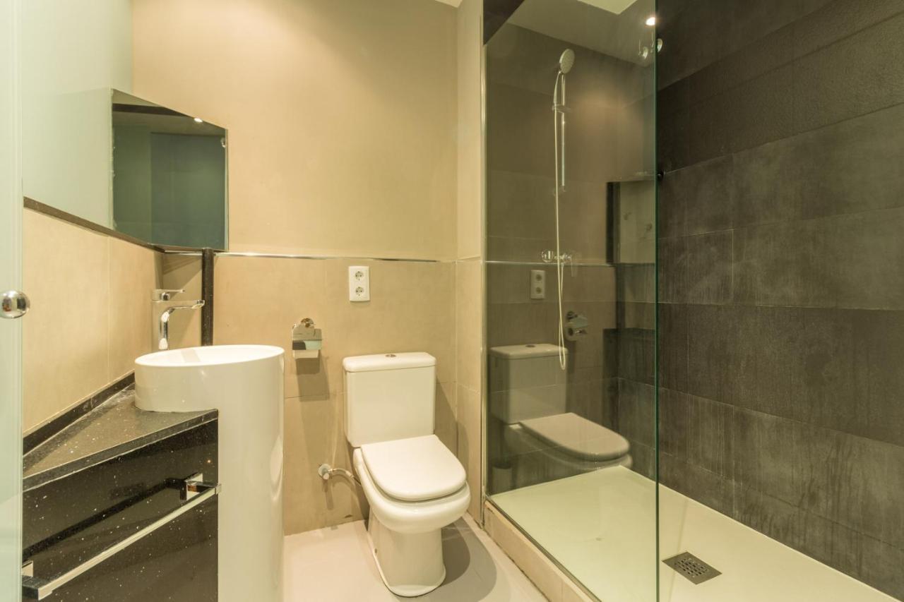 Apartamento Key Paseo De Gracia Gaudi Y Miro Barcelona Exterior foto